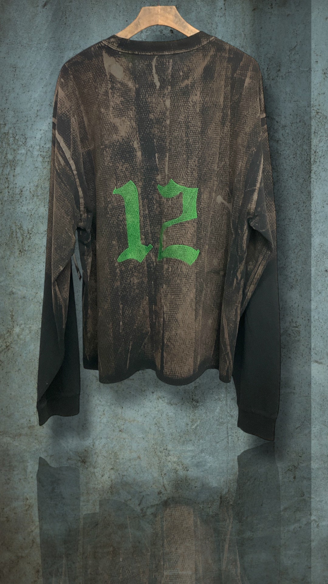 "12"  Eye of The Needle “ LOGO 83 TOP