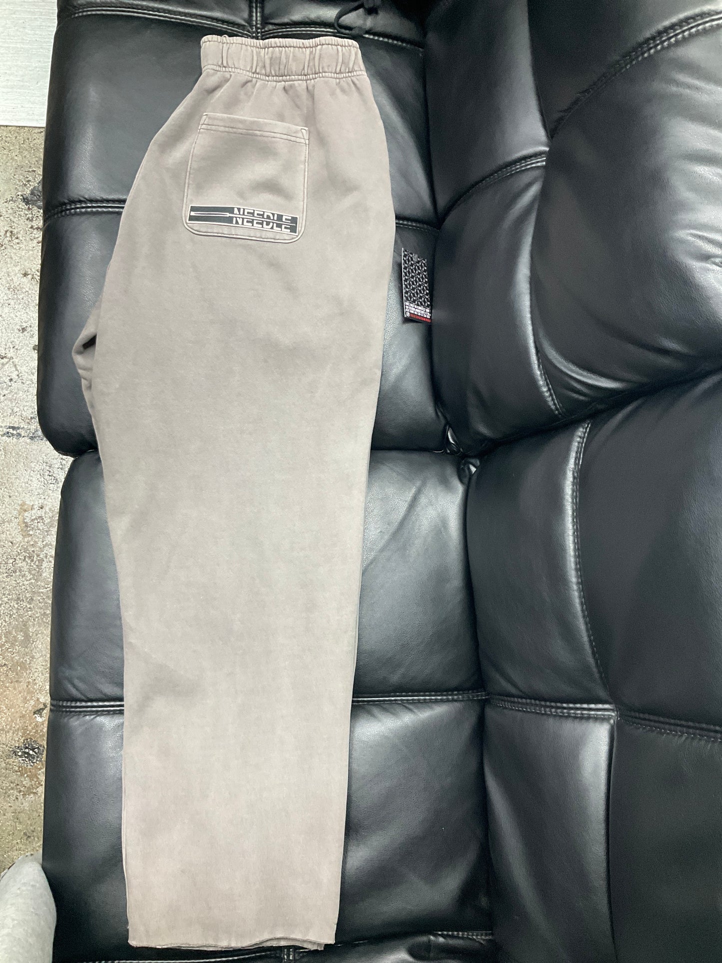 WIDE "AGO-CASA" COMFORT FDD Sweatpants